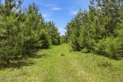 2705 Pilgrim Rest Rd, Magnolia, MS, 39652-9562 | Card Image