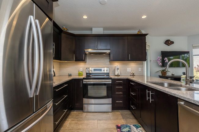 38 - 2672 151 Street, Townhouse with 2 bedrooms, 2 bathrooms and 2 parking in Surrey BC | Image 4