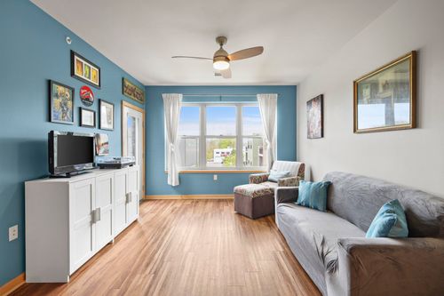 323-107 Sutherland Court, Madison, WI, 53704 | Card Image