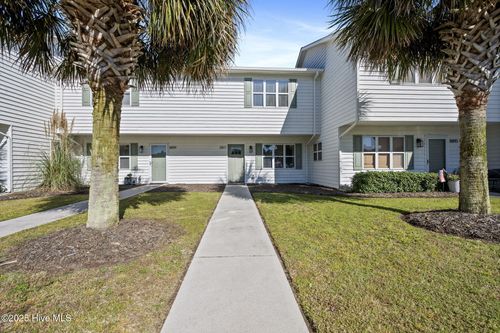 8817 Janell Ct, Emerald Isle, NC, 28594-2475 | Card Image