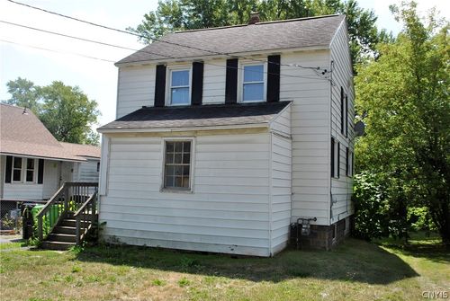 231 Richfield Blvd, Syracuse, NY, 13211-1427 | Card Image