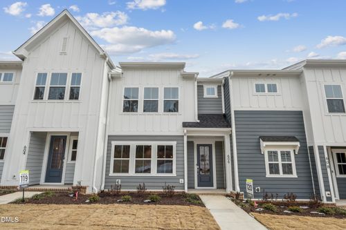 606 Brackenberry Aly, Wake Forest, NC, 27587-2575 | Card Image