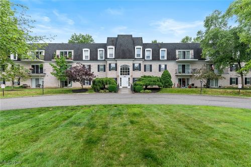 312b-2021 King James Parkway, Westlake, OH, 44145 | Card Image