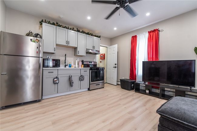18 Fairlawn Ave, Home with 8 bedrooms, 5 bathrooms and 4 parking in Pawtucket RI | Image 5