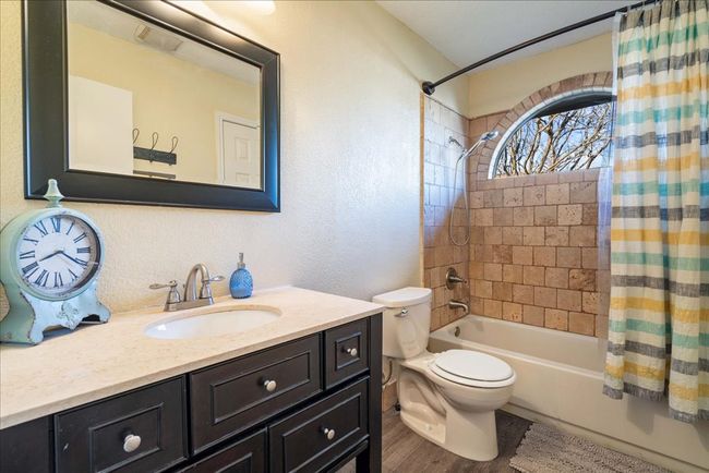 Full bath | Image 17