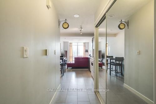 2315-15 Fort York Boulevard, Toronto, ON, M5V3Y4 | Card Image