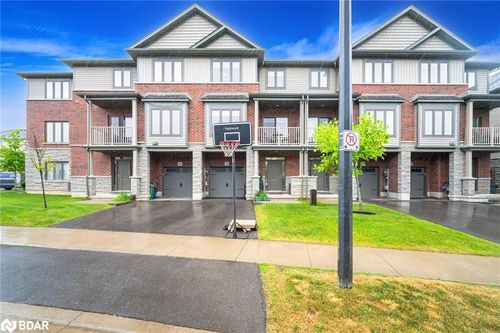 43-316 Humphrey St, Waterdown, ON, L8B1W5 | Card Image