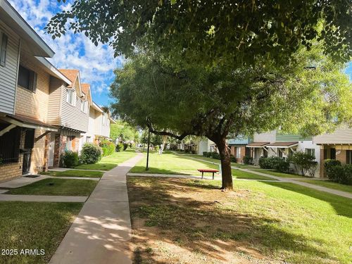 4505 N 17th Ave, Phoenix, AZ, 85015-3810 | Card Image