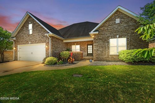 504 Falls Dr, Bonaire, GA, 31005-4936 | Card Image