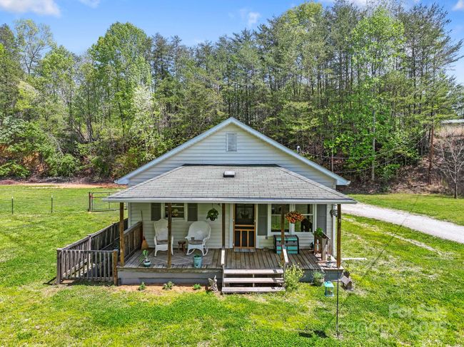 114 Edwards Loop, House other with 2 bedrooms, 1 bathrooms and null parking in Old Fort NC | Image 27
