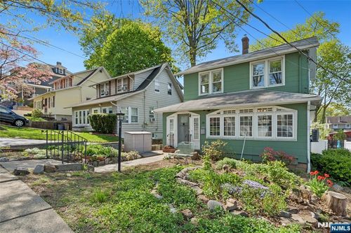 34 Linwood Ave, Bogota, NJ, 07603-1427 | Card Image