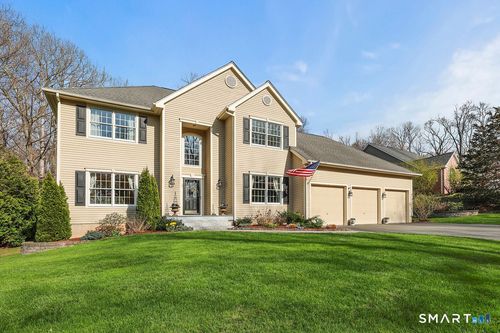 50 Rampart Dr, Glastonbury, CT, 06033-3366 | Card Image