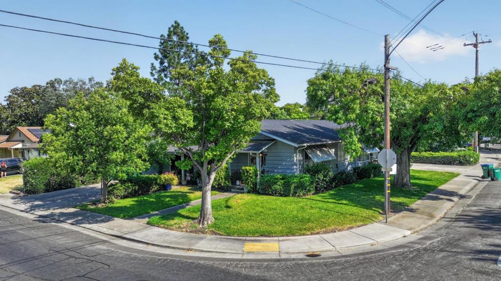Residential Income in Stockton 5