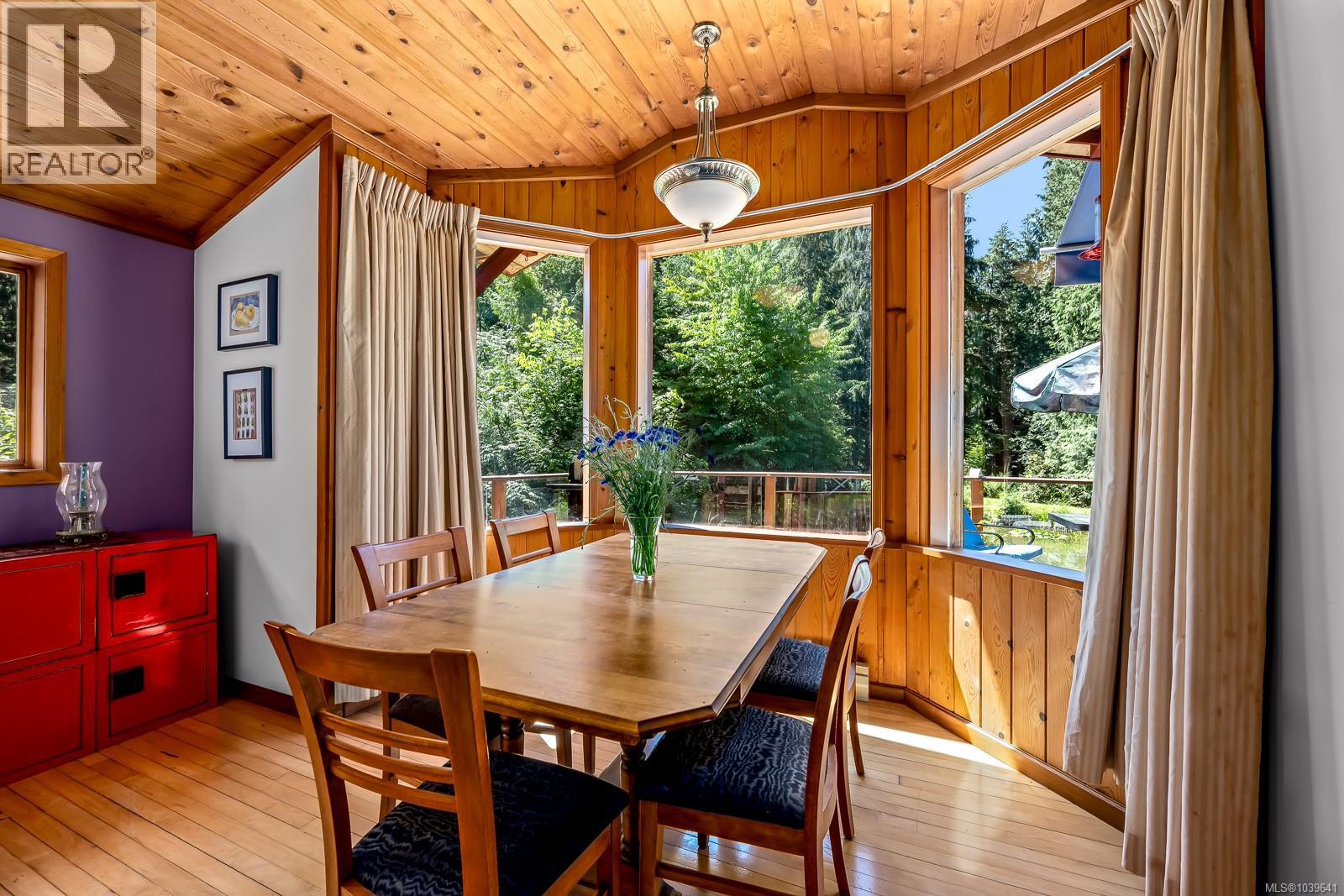 Residential in Cortes Island 4