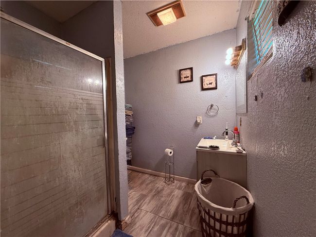 5742 Hidden Valley Loop, House other with 3 bedrooms, 2 bathrooms and null parking in Sandia TX | Image 11