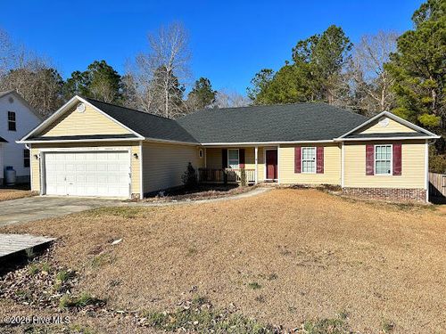 301 Brookstone Way, Jacksonville, NC, 28546-9676 | Card Image
