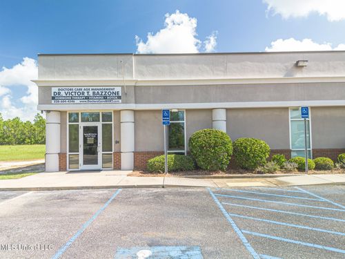 b-10051 Lorraine Rd, Gulfport, MS, 39503-6001 | Card Image
