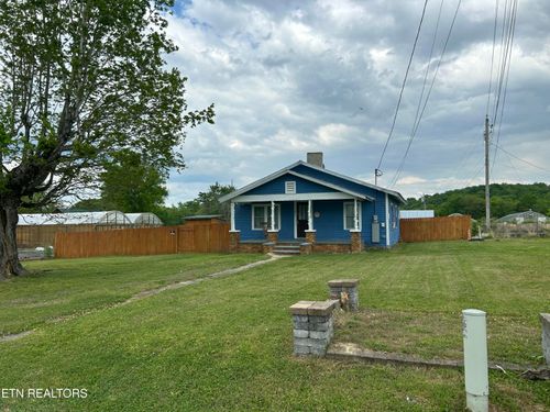 1630 Old Newport Hwy, Newport, TN, 37821-9418 | Card Image