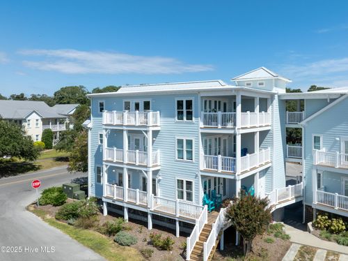 units-1and2-600 W Brunswick Street, Southport, NC, 28461 | Card Image