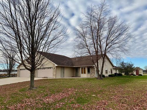 b-701 Simplicity Dr, Ellendale, MN, 56026-4349 | Card Image