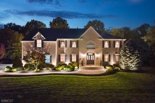 46 Ichabod Crane Ln, Belle Mead, NJ, 08502-4918 | Card Image