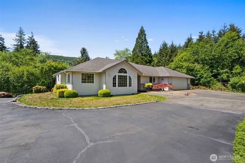 1620 Prospect Ave, Raymond, WA, 98577-1127 | Card Image