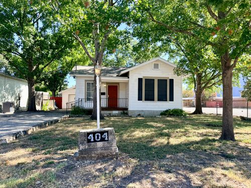 404 Normandy St, Austin, TX, 78745-1133 | Card Image