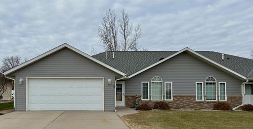 107 9th St Se, Freeport, MN, 56331-9040 | Card Image