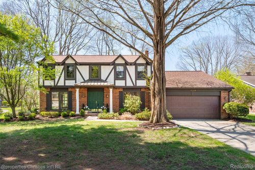 42559 Steepleview Street, Northville Township, MI, 48168 | Card Image