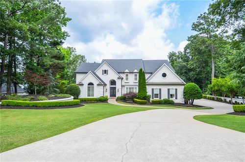 965 Tiverton Ln, Alpharetta, GA, 30022-6258 | Card Image