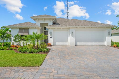 4090 Tower Pointe Way, Vero Beach, FL, 32967-5456 | Card Image