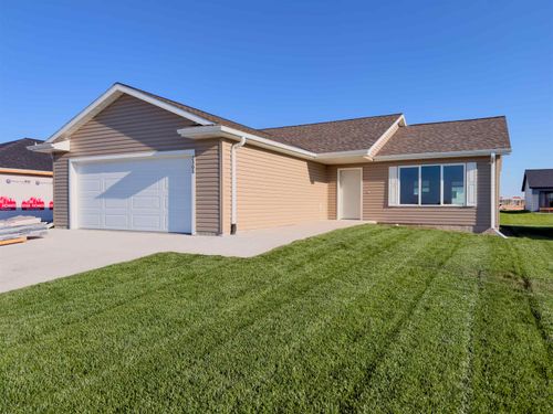 2305 E 42nd Street, Kearney, NE, 68847 | Card Image
