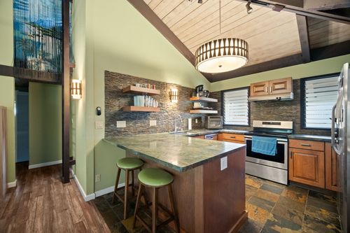 apt-b201-4701 Kawaihau Rd, KAPAA, HI, 96746-1924 | Card Image