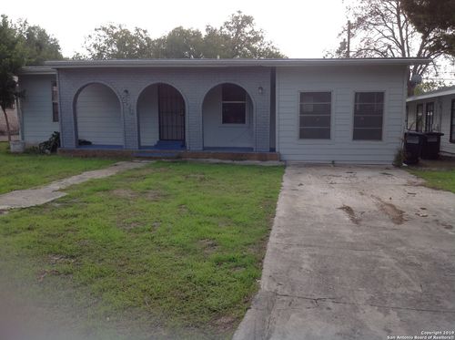 206 Hub Ave, San Antonio, TX, 78220-1235 | Card Image