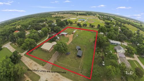 110 N Avenue D, Wortham, TX, 76693-4938 | Card Image