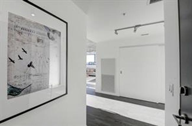 1502 - 1010 6 St Sw, Condo with 2 bedrooms, 2 bathrooms and 1 parking in Calgary AB | Image 31