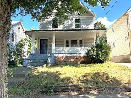 4313 E 116th St, Cleveland, OH, 44105-6237 | Card Image