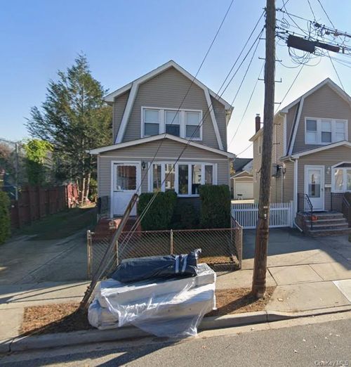 1 Melrose Street, Hempstead, NY, 11003 | Card Image