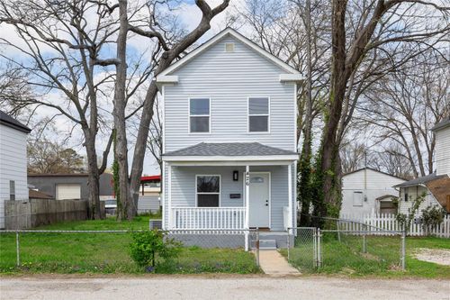 426 Marshall Rd, Valley Park, MO, 63088-1818 | Card Image