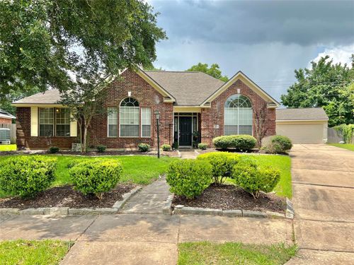 266 Plum Circle, Lake Jackson, TX, 77566 | Card Image