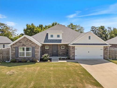 411 Aster Street, Centerton, AR, 72719 | Card Image