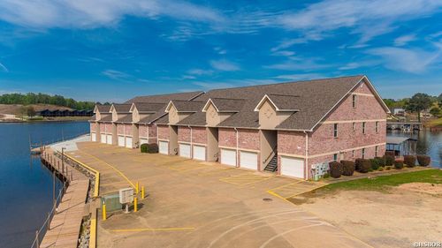 5c-532 Grand Point Dr, Hot Springs, AR, 71901-8981 | Card Image