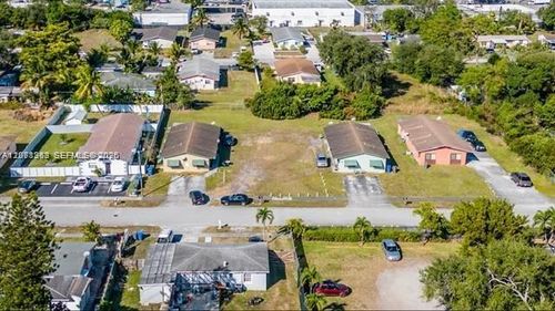 5649 Sw 27th St, West Park, FL, 33023-4119 | Card Image