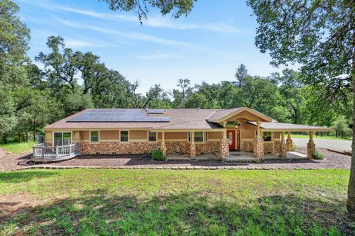 5681 Gold Leaf Ln, Placerville, CA, 95667-9712 | Card Image