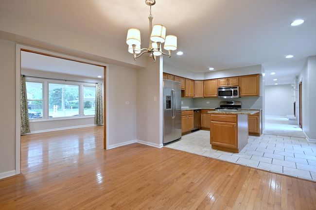 6S210 Mariwood Ct, House other with 4 bedrooms, 3 bathrooms and 2 parking in Naperville IL | Image 13