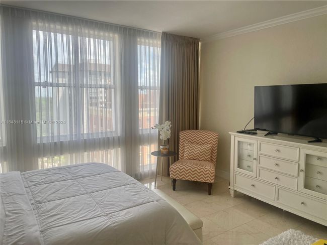 APT-818 - 700 Biltmore Way, Condo with 0 bedrooms, 1 bathrooms and null parking in Coral Gables FL | Image 4