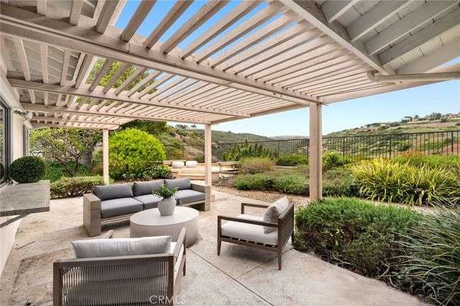 1606 Reef View Cir, House other with 4 bedrooms, 2 bathrooms and 3 parking in Corona del Mar CA | Image 31