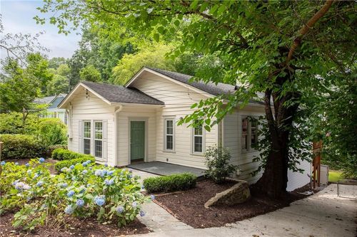 929 Underwood Ave Se, Atlanta, GA, 30316-2573 | Card Image