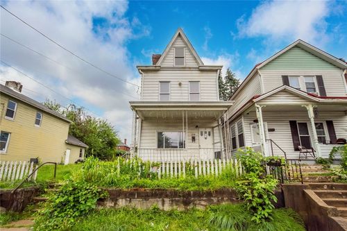 719 Frederick St, McKees Rocks, PA, 15136 | Card Image