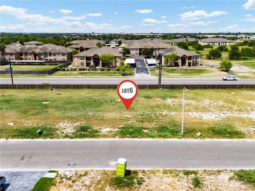2000 Hole No 6 St, Mission, TX, 78572-1314 | Card Image
